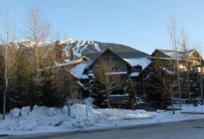 Glacier's Reach by Whistler Retreats Whistler